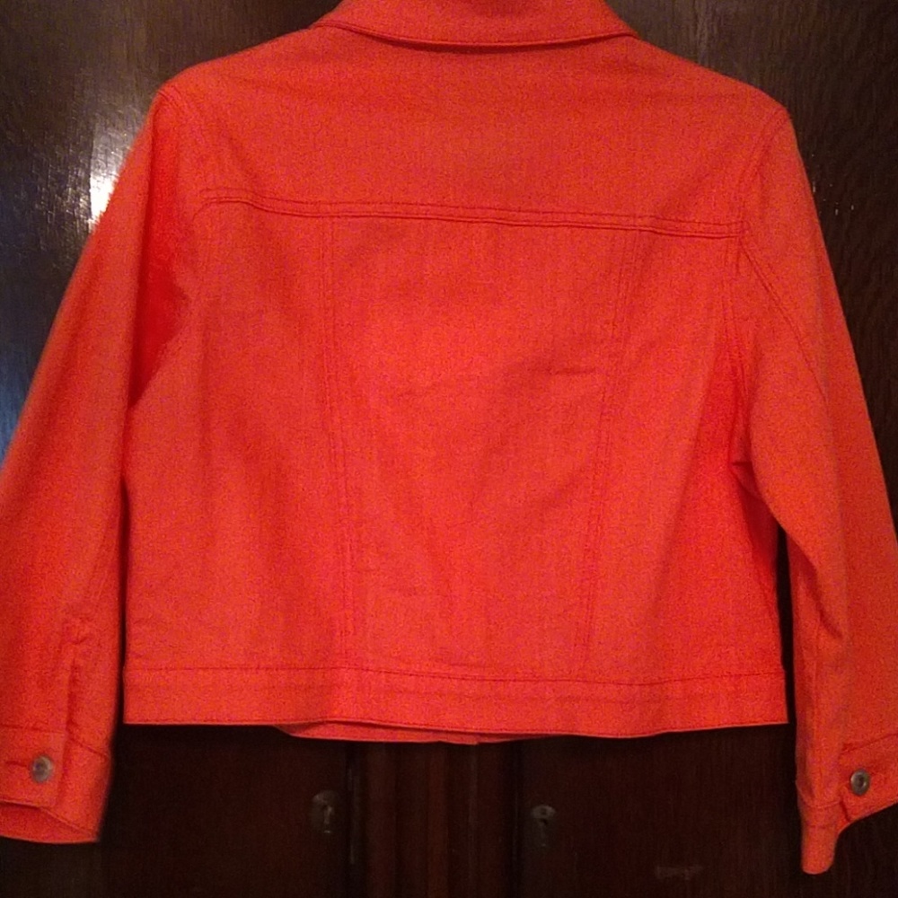Jacket - Picture 2 of 3